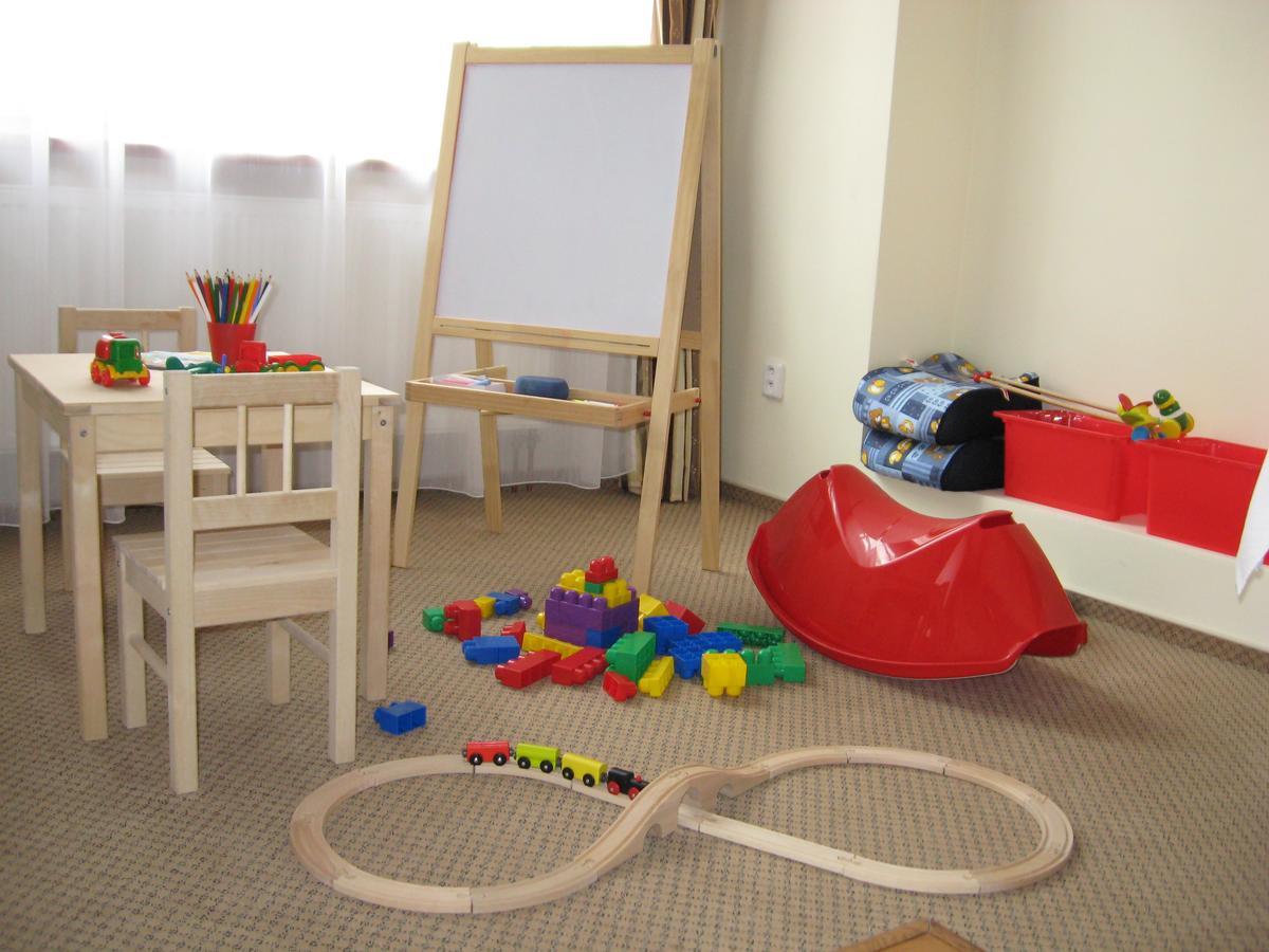 Hotel Manes Svratka Εξωτερικό φωτογραφία